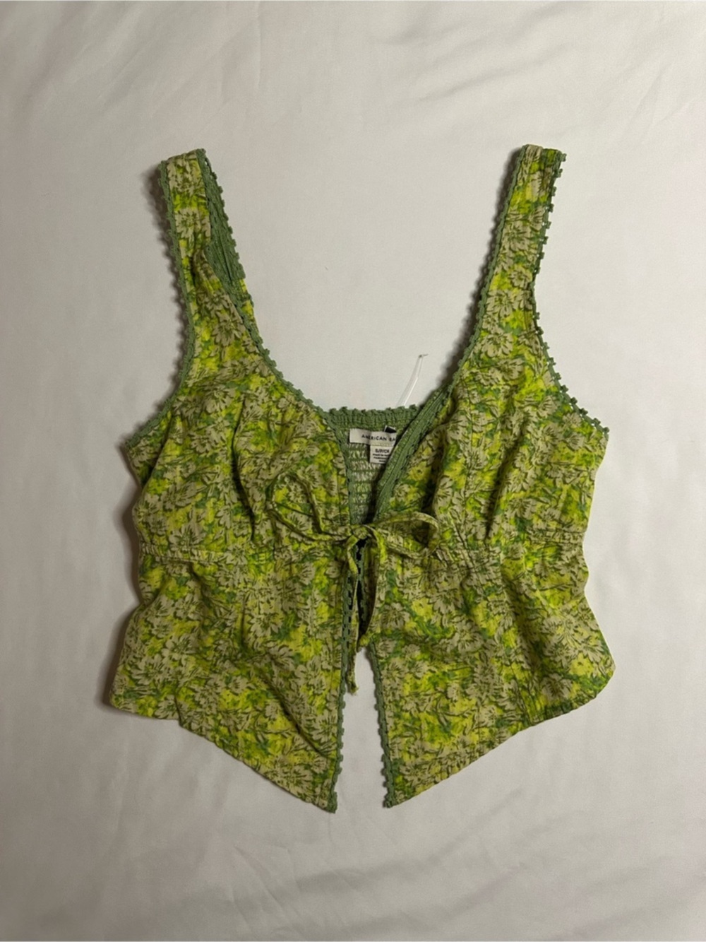 American Eagle Outfitters green floral print tie front crop top